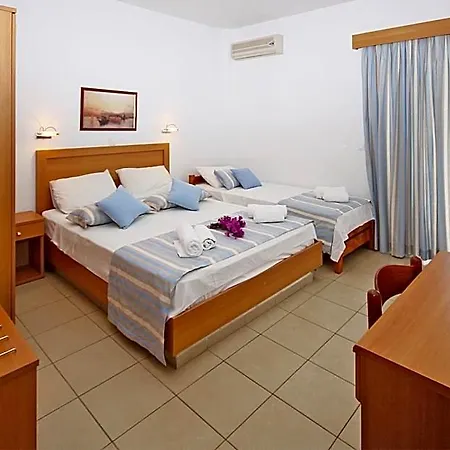 Miramare 2* Neos Marmaras